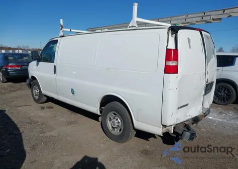 2008 Chevrolet Express Work Van from USA, damaged, VIN 1GCGG25C181218883